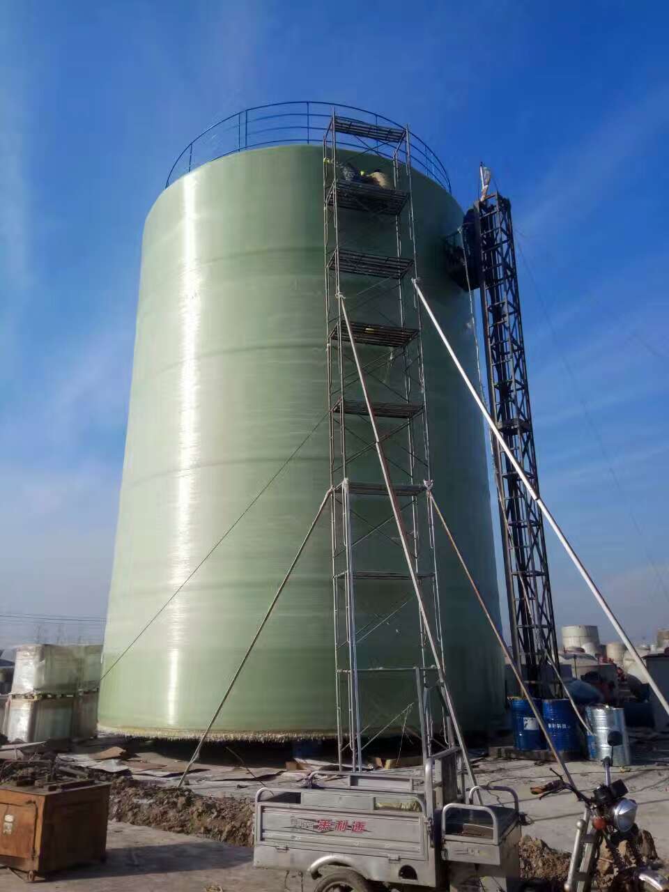 西安玻璃钢罐-耐候性优良-长期使用稳定可靠