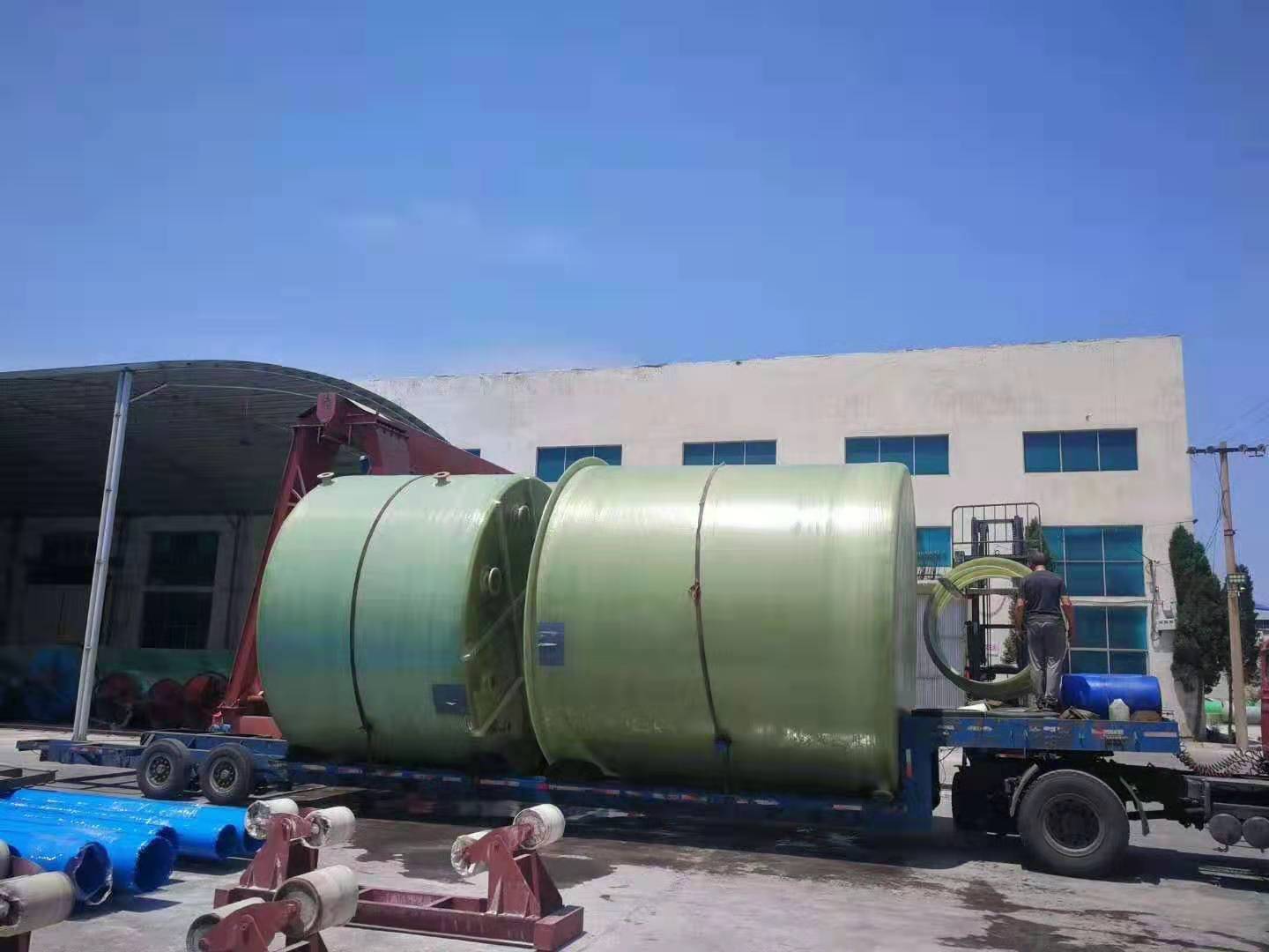 兰州玻璃钢罐-轻质高强度-减少储存设备重量