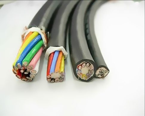 ���ø�˿��װ����